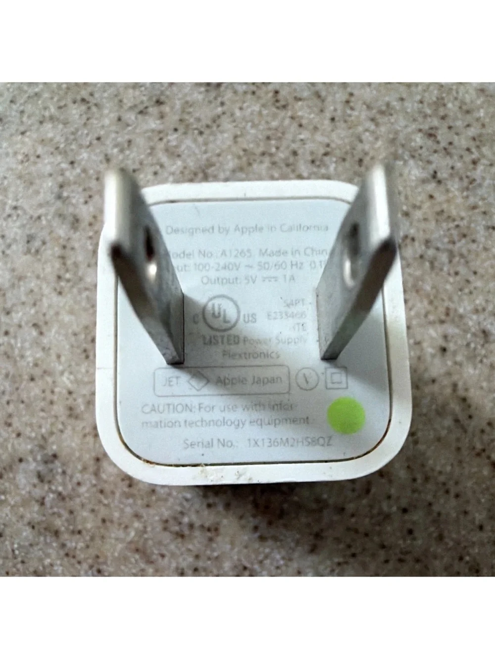 Genuine Apple OEM A1385 / A1265 - 5W USB Travel Power Adapter Cube Charger